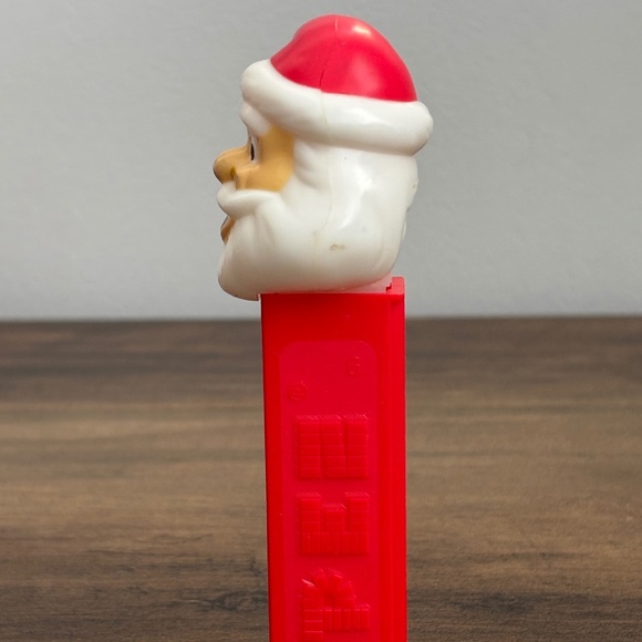 SANTA CLAUS Glasses Holiday CHRISTMAS Candy PEZ Dispenser Red & White Feet - Picture 3 of 9